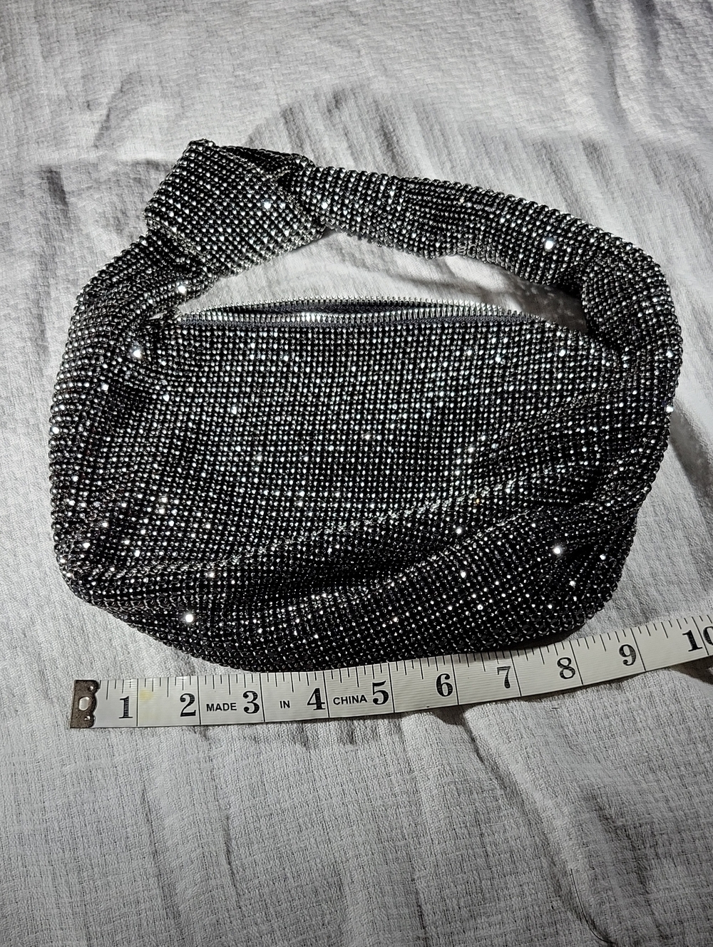 Urban Expressions Black Silver Metallic Mesh Evening Bag NWOT - Picture 5 of 6